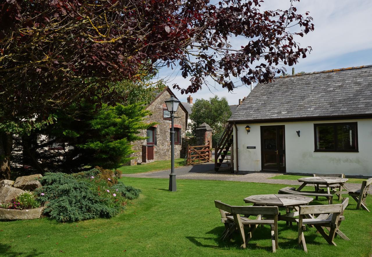 Kennacott Court Holiday Cottages Bude Exteriör bild